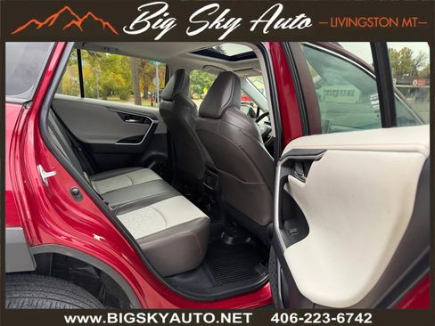Used 2019 Toyota RAV4 Adventure image 21