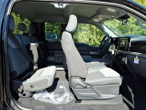 New 2027 Ford F250 XLT w/ Snow Plow Prep Package AWD/4WD image 15