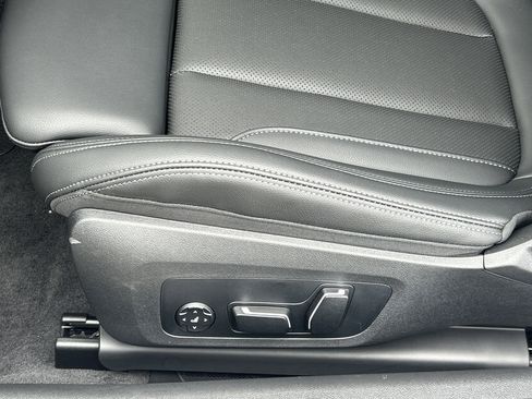 New 2026 BMW 430i xDrive Convertible w/ M Sport Package image 27