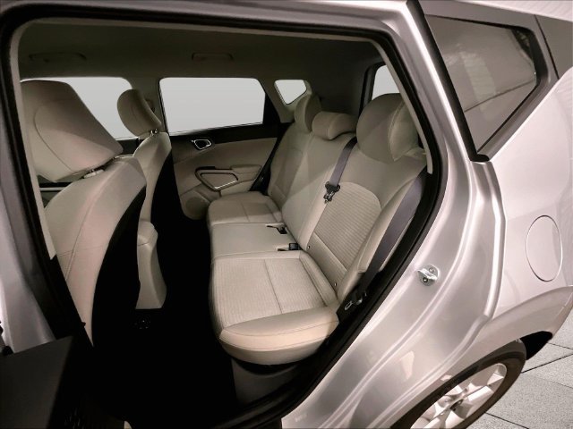 Used 2020 Kia Soul S FWD image 24