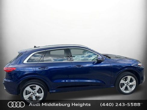 Certified 2025 Audi Q5 Premium w/ Premium Plus AWD/4WD image 10