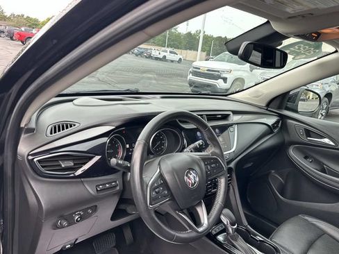 Used 2022 Buick Encore GX Essence w/ Advanced Technology Package AWD/4WD image 9