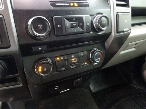 Used 2018 Ford F150 XLT w/ Equipment Group 301A Mid image 30