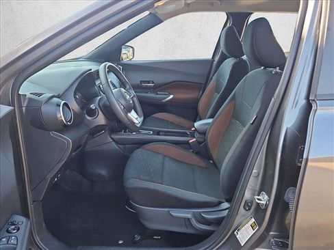 Used 2024 Nissan Kicks SR FWD image 15