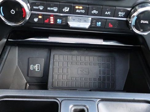 Certified 2022 Ford F150 Lariat w/ Equipment Group 502A High image 11