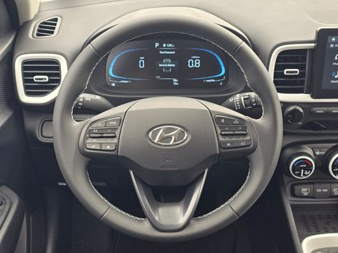 New 2026 Hyundai Venue SEL FWD image 15
