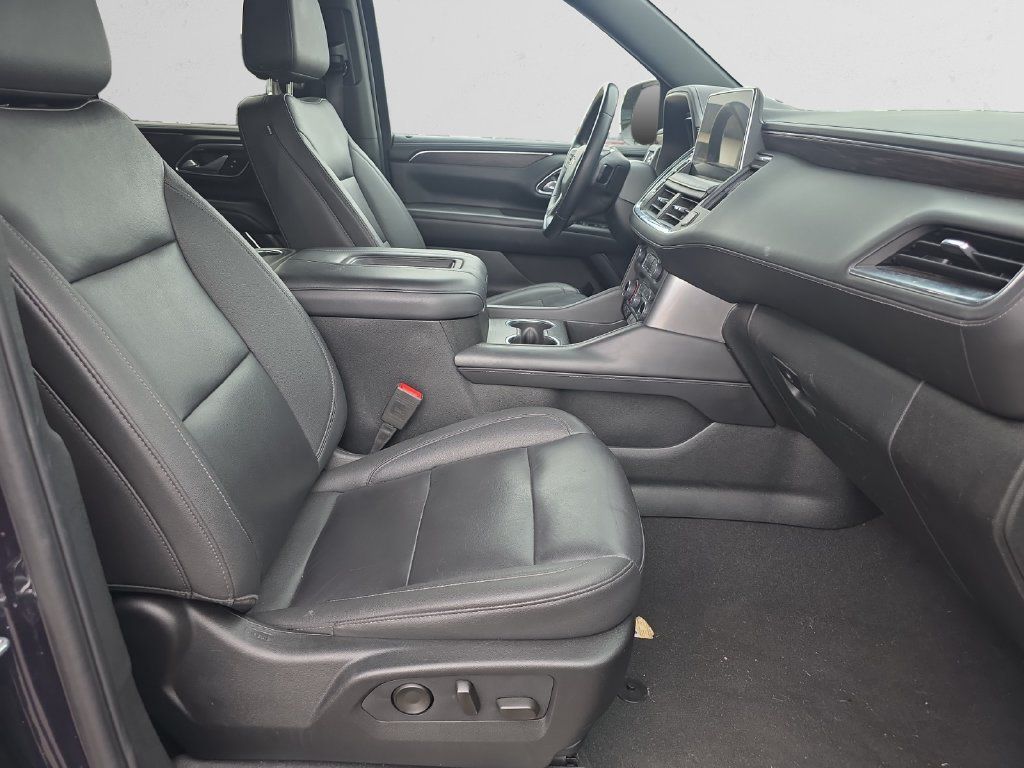 Used 2024 Chevrolet Tahoe LT AWD/4WD image 16