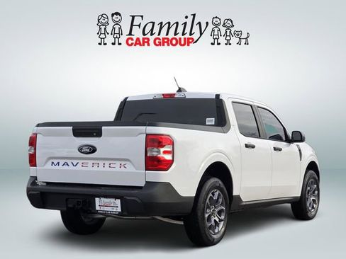 Used 2025 Ford Maverick XLT w/ Equipment Group 302A image 4