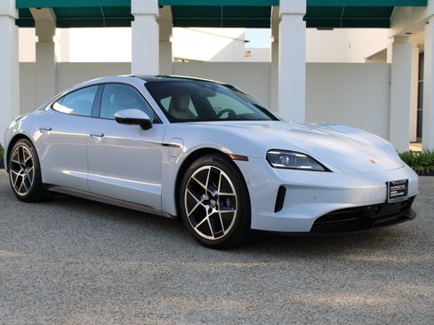 Certified 2025 Porsche Taycan image 9