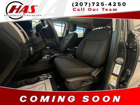 Used 2019 Ford Ranger XLT w/ Equipment Group 302A Luxury AWD/4WD image 9