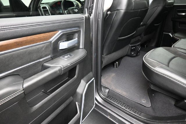 Used 2024 RAM 2500 Laramie w/ Safety Group AWD/4WD image 19