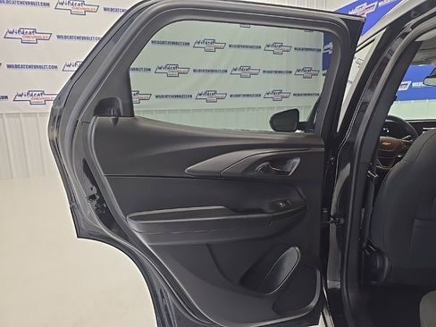 Used 2025 Chevrolet TrailBlazer LT image 18