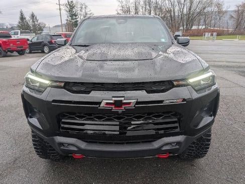 New 2026 Chevrolet Colorado ZR2 image 3