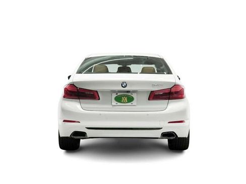 Used 2020 BMW 530i w/ Convenience Package image 6