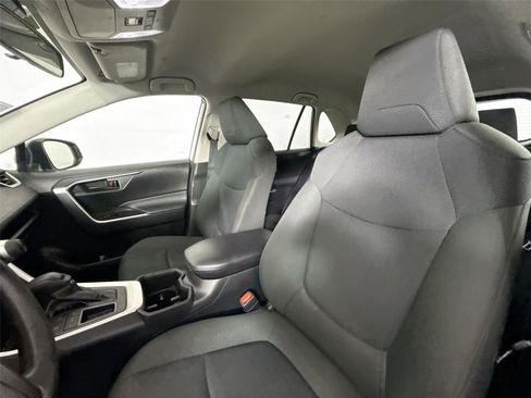 Certified 2025 Toyota RAV4 LE FWD image 3