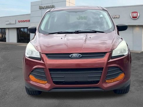 Used 2014 Ford Escape S FWD image 2