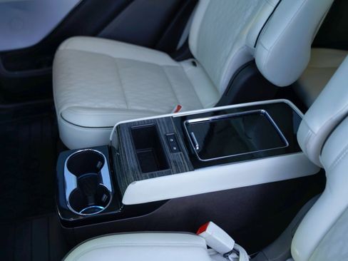 Used 2020 Lincoln Aviator Black Label w/ Dynamic Handling Package image 25