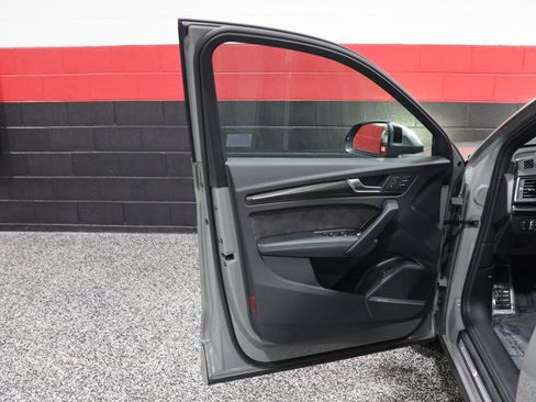 Used 2020 Audi SQ5 Premium Plus image 34