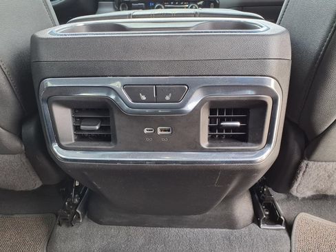 Used 2024 Chevrolet Silverado 1500 High Country w/ Technology Package AWD/4WD image 18