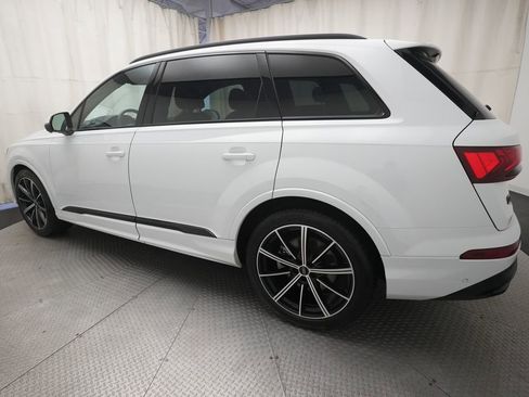 Used 2023 Audi Q7 3.0T Prestige w/ Prestige Package AWD/4WD image 35