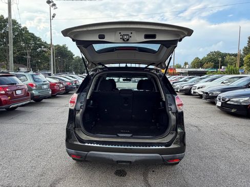 Used 2016 Nissan Rogue S AWD/4WD image 19