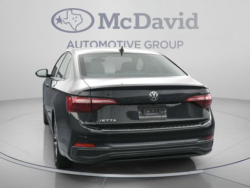 Used 2024 Volkswagen Jetta Sport FWD image 7