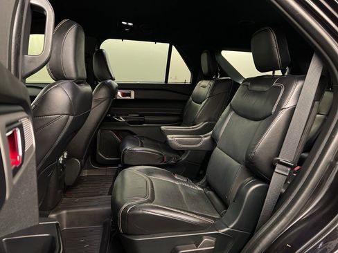 Certified 2021 Ford Explorer ST w/ Equipment Group 401A image 33