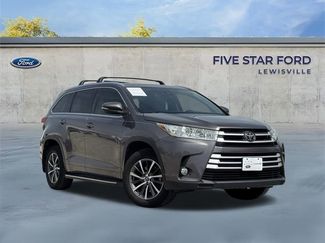 Used 2017 Toyota Highlander XLE 360° Tour