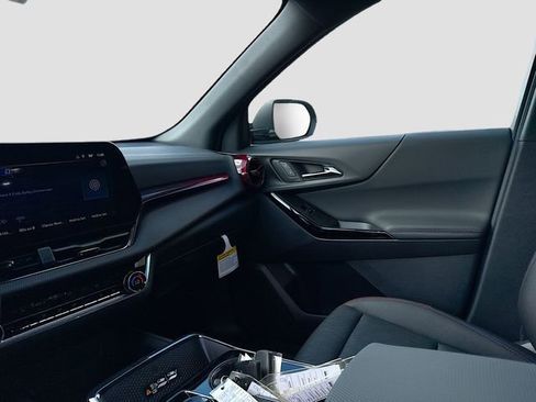 New 2026 Chevrolet Equinox RS image 24