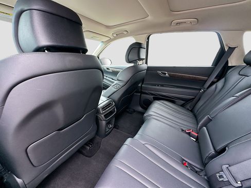 Used 2024 Genesis GV80 3.5T image 27