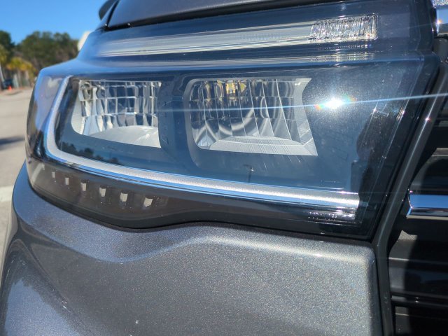 New 2026 Ford Explorer Active w/ Active Comfort Package RWD image 10