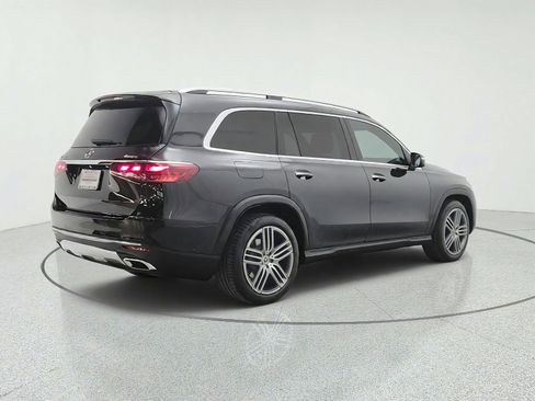 Certified 2026 Mercedes-Benz GLS 450 4MATIC image 5