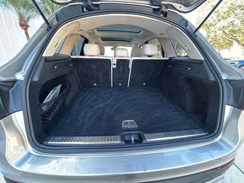 Used 2019 Mercedes-Benz GLC 300 4MATIC image 43