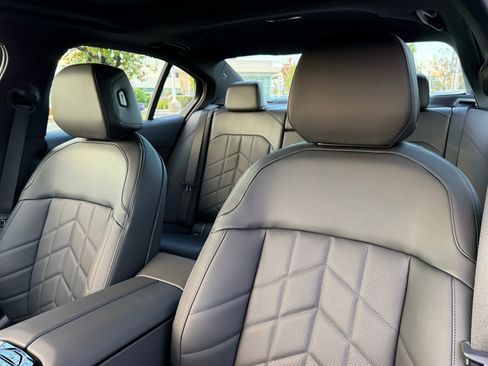 New 2026 BMW 530i xDrive w/ M Sport Package image 21