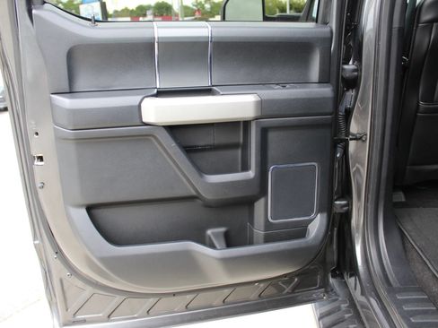 Used 2018 Ford F150 Lariat w/ Equipment Group 502A Luxury AWD/4WD image 20