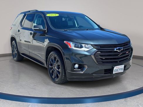Used 2021 Chevrolet Traverse RS image 4