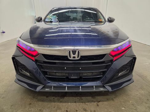 Used 2020 Honda Accord EX image 2