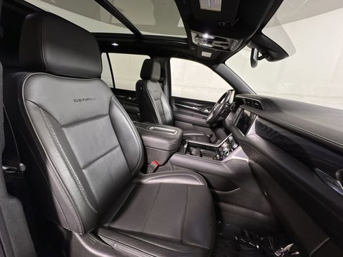 Used 2022 GMC Yukon Denali image 28