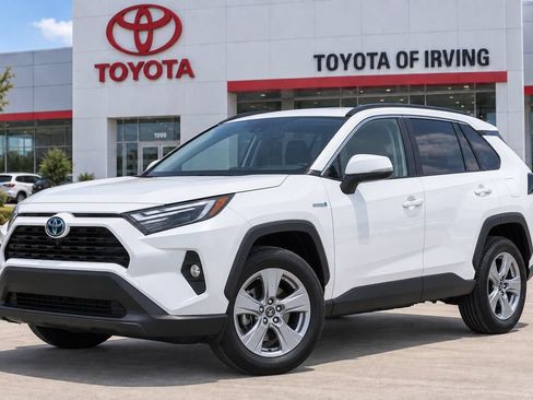 Used 2023 Toyota RAV4 XLE w/ Convenience Package AWD/4WD image 9
