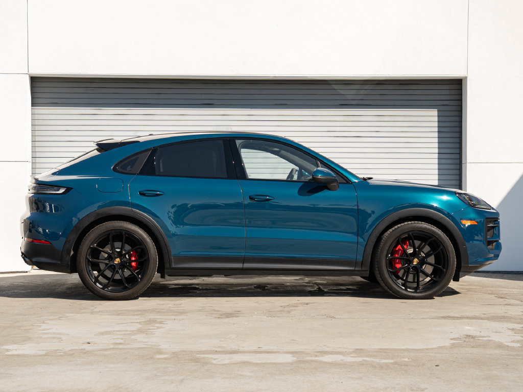 Certified 2024 Porsche Cayenne S AWD/4WD image 29
