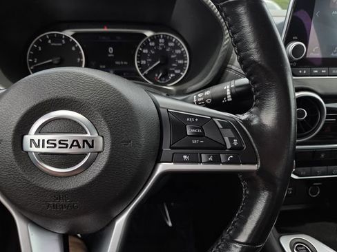 Used 2022 Nissan Sentra SV FWD image 22