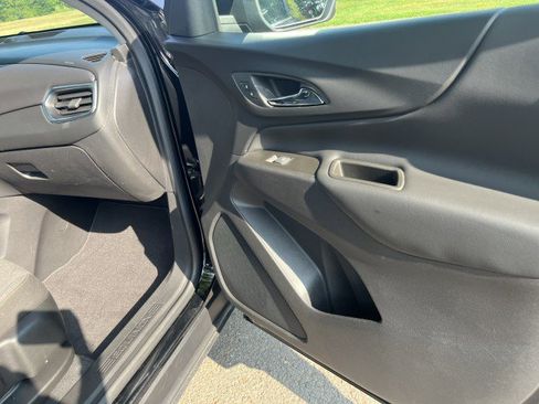 Used 2022 Chevrolet Equinox LT image 25