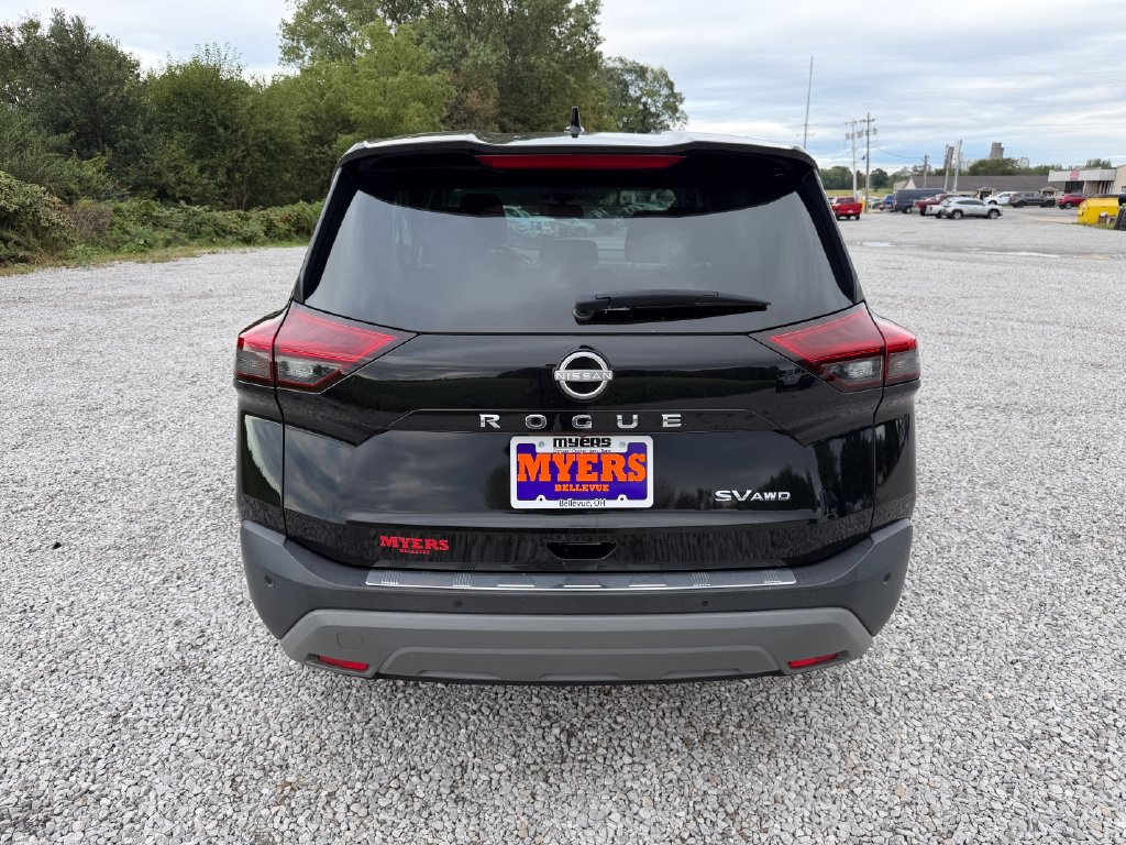 Used 2023 Nissan Rogue SV AWD/4WD image 26