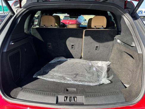 Used 2023 Lincoln Corsair Reserve w/ Equipment Group 201A image 6