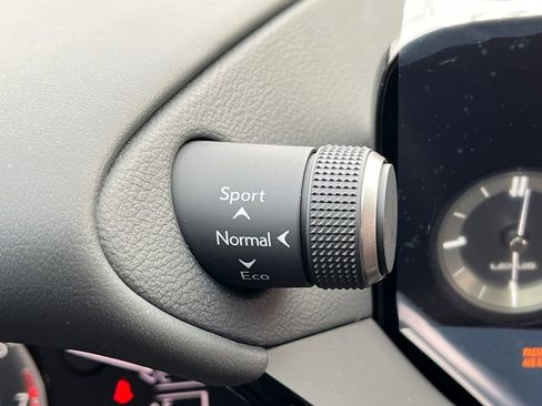 New 2025 Lexus ES 350 w/ Premium Package image 26