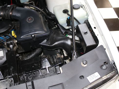 Used 1988 Cadillac Eldorado Coupe FWD image 61