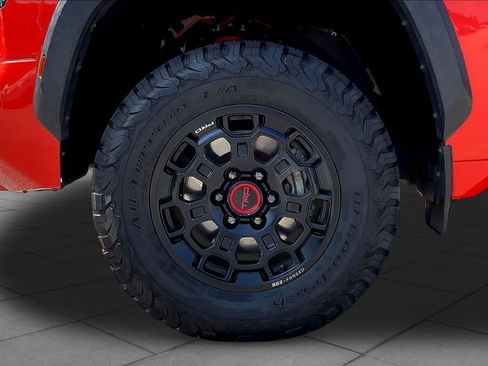 Used 2022 Toyota Tundra TRD Pro AWD/4WD image 11