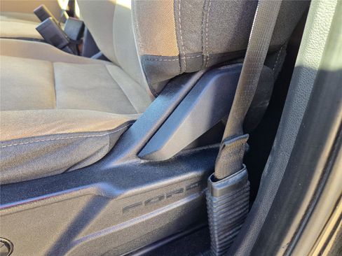 Used 2023 Ford F150 XLT image 14