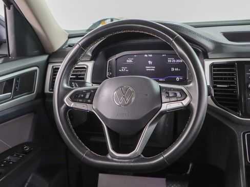 Used 2022 Volkswagen Atlas SE w/ Black Wheel Package image 12