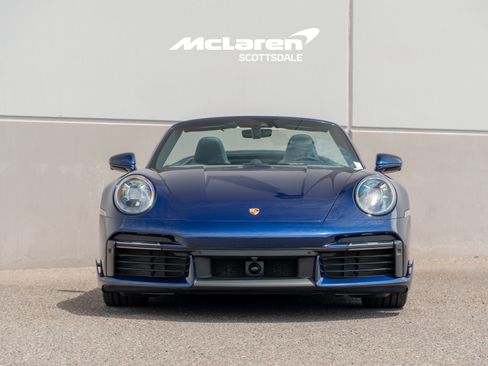 Used 2022 Porsche 911 Cabriolet AWD/4WD image 10